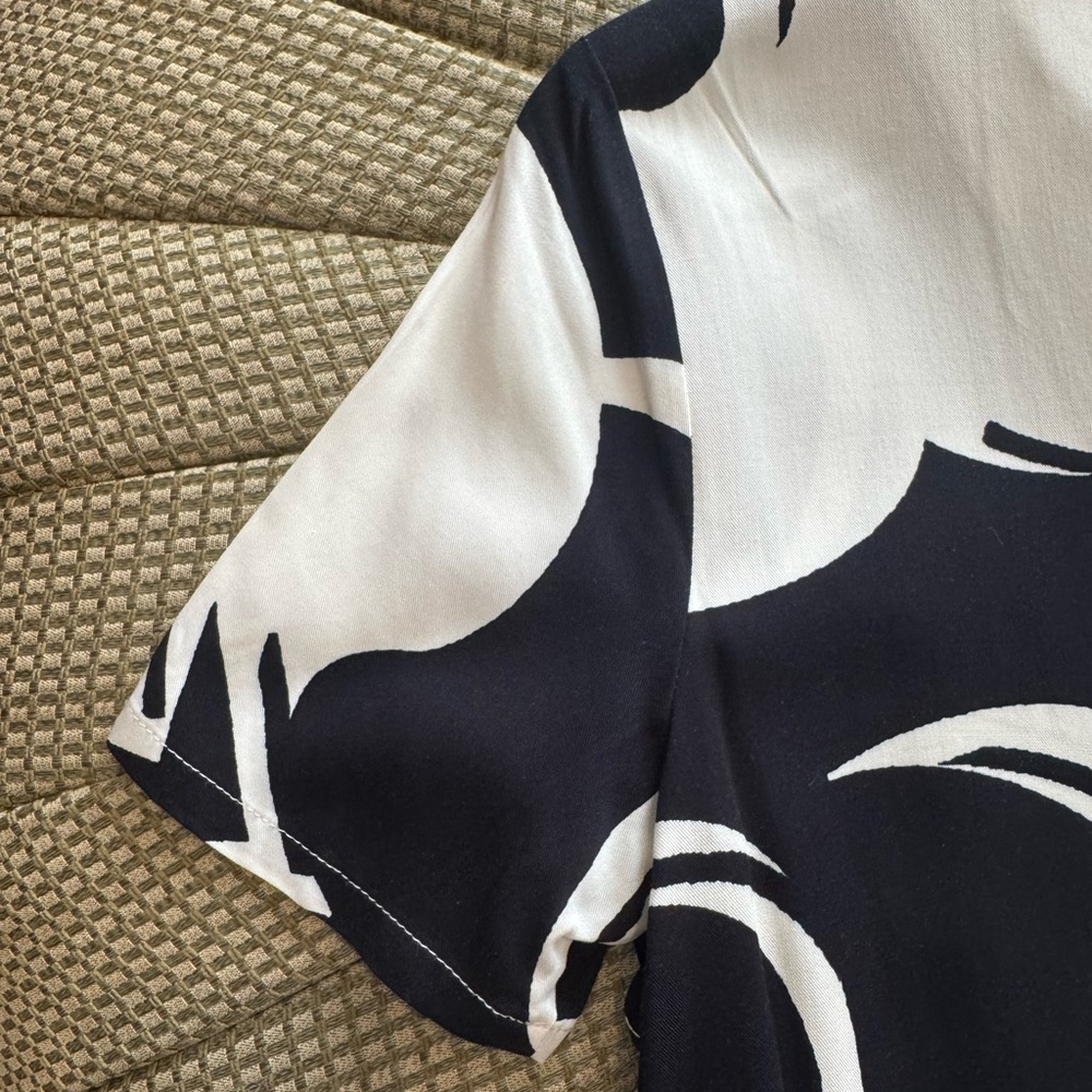 NWT Corey Lynn Calter dress. Size S. - Picture 3 of 4